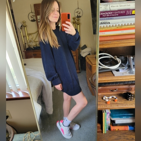 Navy sweater dress - Picture 2 of 6